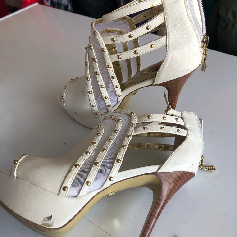 Ladies Bebe shoes - gently worn
